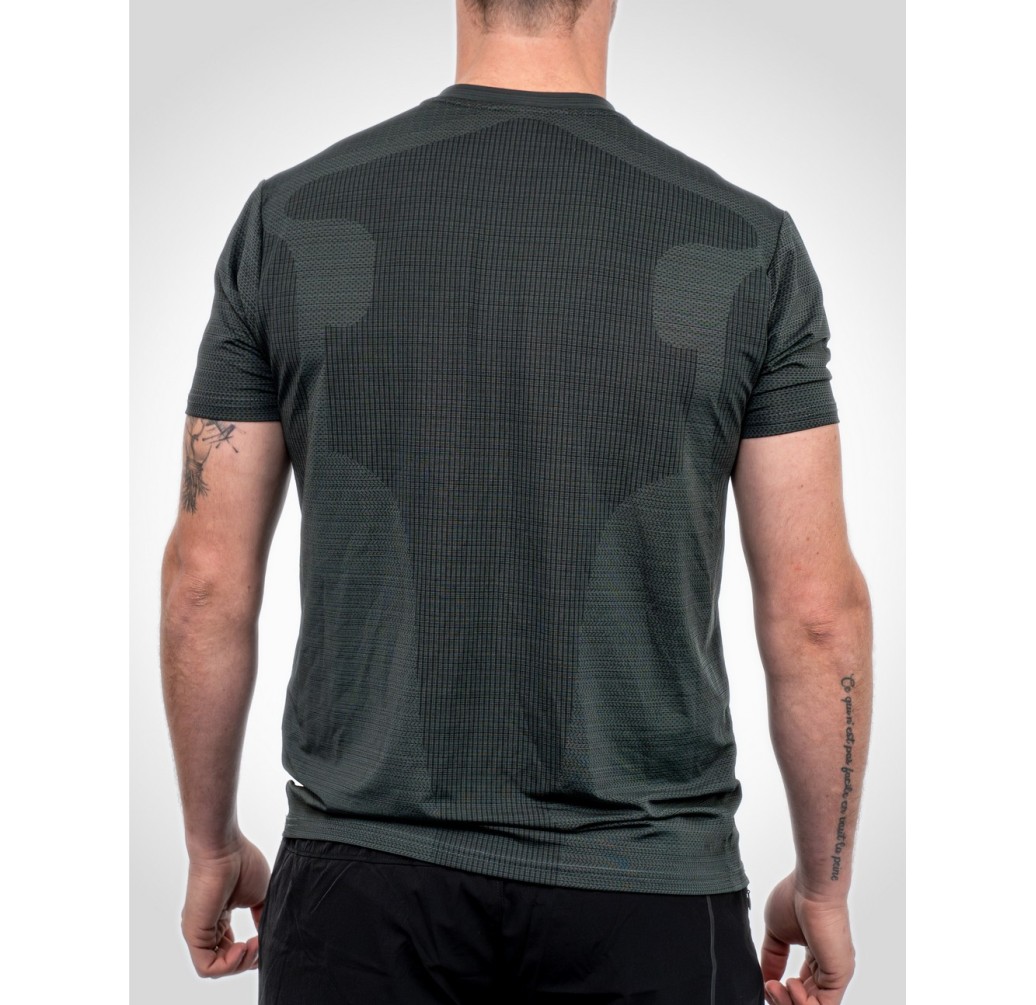 CORE CARBON TEE - BYS 2